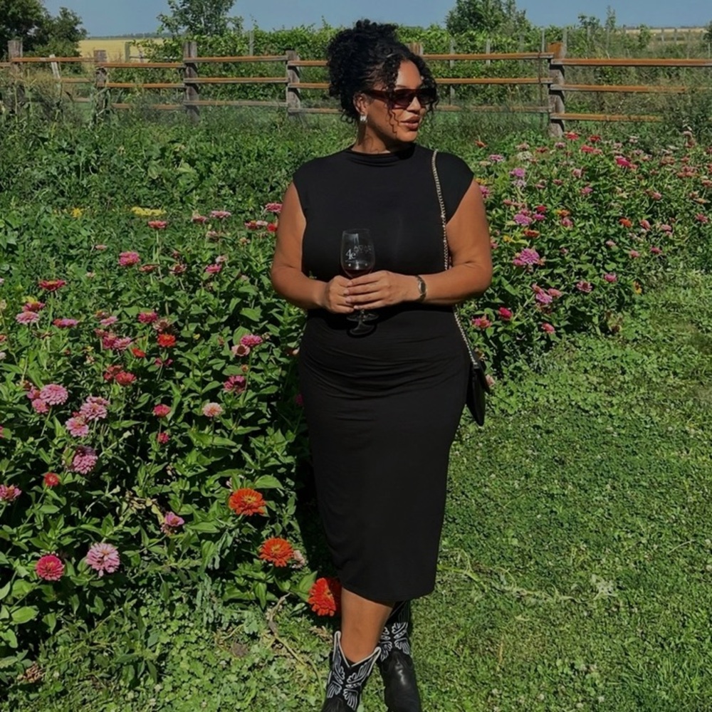 Classy Black High Neck Midi Dress